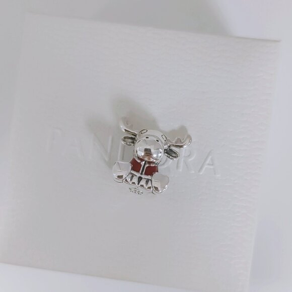 Pandora Canada Moose Charm S925 Sterling Silver with box - Picture 10 of 10
